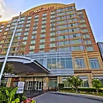 Marriott At Vanderbilt Hotel