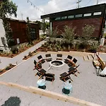 Ironwood Grove, Tiny House Hotel