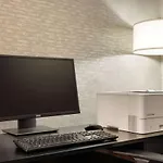Luxe Hotel