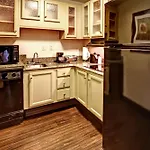 Hampton & Nashville-vanderbilt-elliston Place Hotel 3*
