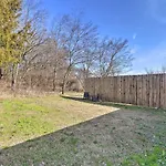 Nashville Retreat About 5 Mi To Downtown!