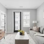 Modern Apartment In Prime Location Id9966X18