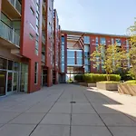 Luxe Two Bedroom Penthouse With Skyline Views, Internet, Gym