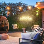 Close To The Gulch - Book Today