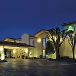 Hotel La Quinta By Wyndham South 2*