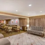 La Quinta By Wyndham Airport 3*