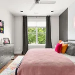 Close To Gulch & 12S - Chic Downtown Retreat