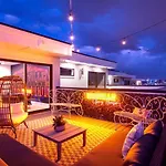 The Duo - 24 Beds & Stunning City Views Book Now