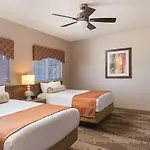 Homestay 2 Bedroom Deluxe At The Wyndham