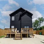 Modern Lux Slps 12/7 Beds 2 Mi Dwntwn 3 Bath