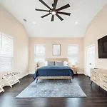 Modern Lux Slps 12/7 Beds 2 Mi Dwntwn 3 Bath
