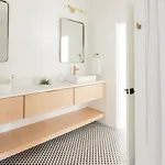 Holiday home Nash Chic Near Dt Rooftop Luxe Comfort