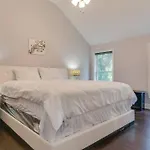 Private Home 6Miles To Downtown 4 Miles To Airport
