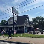 The Hidden Charm-Music City Vacation Rental Home
