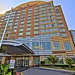Marriott At Vanderbilt Hotel