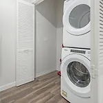Landing - Modern Apartment With Amazing Amenities