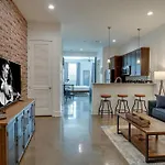 Lofts At 30Th - Rustic Music City