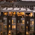 Triple Fret - 3 Townhomes - Rooftop Hot Tub