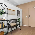 Penthouse On River With Garage And Patio, Walk Downtown *