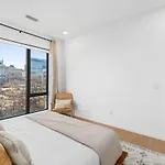 Apartment Penthouse On River With Garage And Patio, Walk Downtown