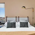 Penthouse On River With Garage And Patio, Walk Downtown * Nashville