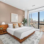 Penthouse On River With Garage And Patio, Walk Downtown Apartment *