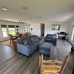 2-Bedroom 2-Bath Cozy Home In Nashville\'S Vibrant