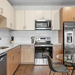 Apartment The Hollywood The Gulch *