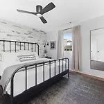 Harmonic Bungalow Close To Vanderbilt And 12 South