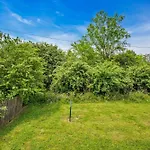 East Nash 12 Mins To Broadway Sleeps 6 Villa