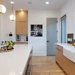 Holiday home Modern Luxury Hot Tub Mini Golf Elevator Views *