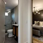 Holiday home Modern Luxury Hot Tub Mini Golf Elevator Views Nashville