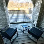 Serene 2-Bedroom Rental Unit W/ Free Parking