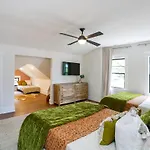 Upscale Location Stunning House Walk To Belmont