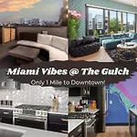 Hot Tub City Views Miami Vibes Nashville Nights