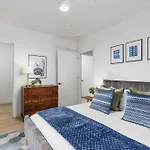 Luxury In The Gulch With Patio Pool Walk To Broadway