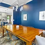 5 Mins To Downtown - Big Luxury House - 7 Beds
