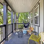 5 Mins To Downtown - Big Luxury House - 7 Beds Holiday home