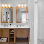 Holiday home 5 Mins To Downtown - Big Luxury House - 7 Beds