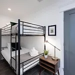 Holiday home Beautiful Music Townhome Great Location *