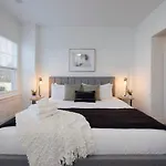 Holiday home Beautiful Music Townhome Great Location