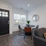 Holiday home Beautiful Music Townhome Great Location