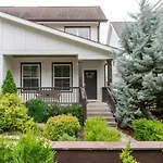 Music City Elegance Gorgeous 4 Bedroom Patio Space