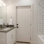 Holiday home Slick Floor Deck Walk To Gulch And Downtown