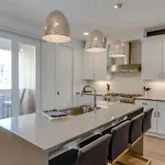 Holiday home Slick Floor Deck Walk To Gulch And Downtown *