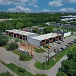 Unique Nashville Executive Condo & Workspace
