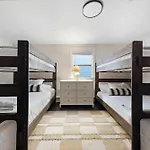 The Magnolia House - 7 Beds & Full Of Charm *