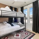 Cadence - Rooftop Decks - Skyline Views - Hot Tub