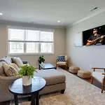 Melrose Fusion - 6 Units - Minutes To Broadway