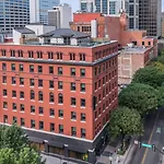 Nashville Honky Tonk Suite 6 Bedroom By Maddox Hotel